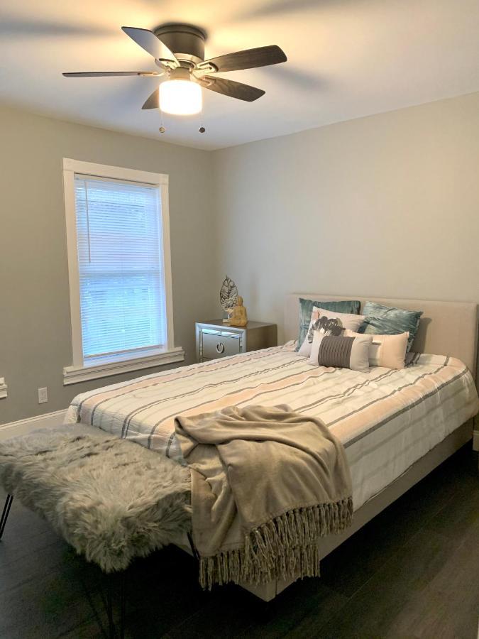 The Roulette Duplex: Retreat With Private Yard & Parking Holiday home